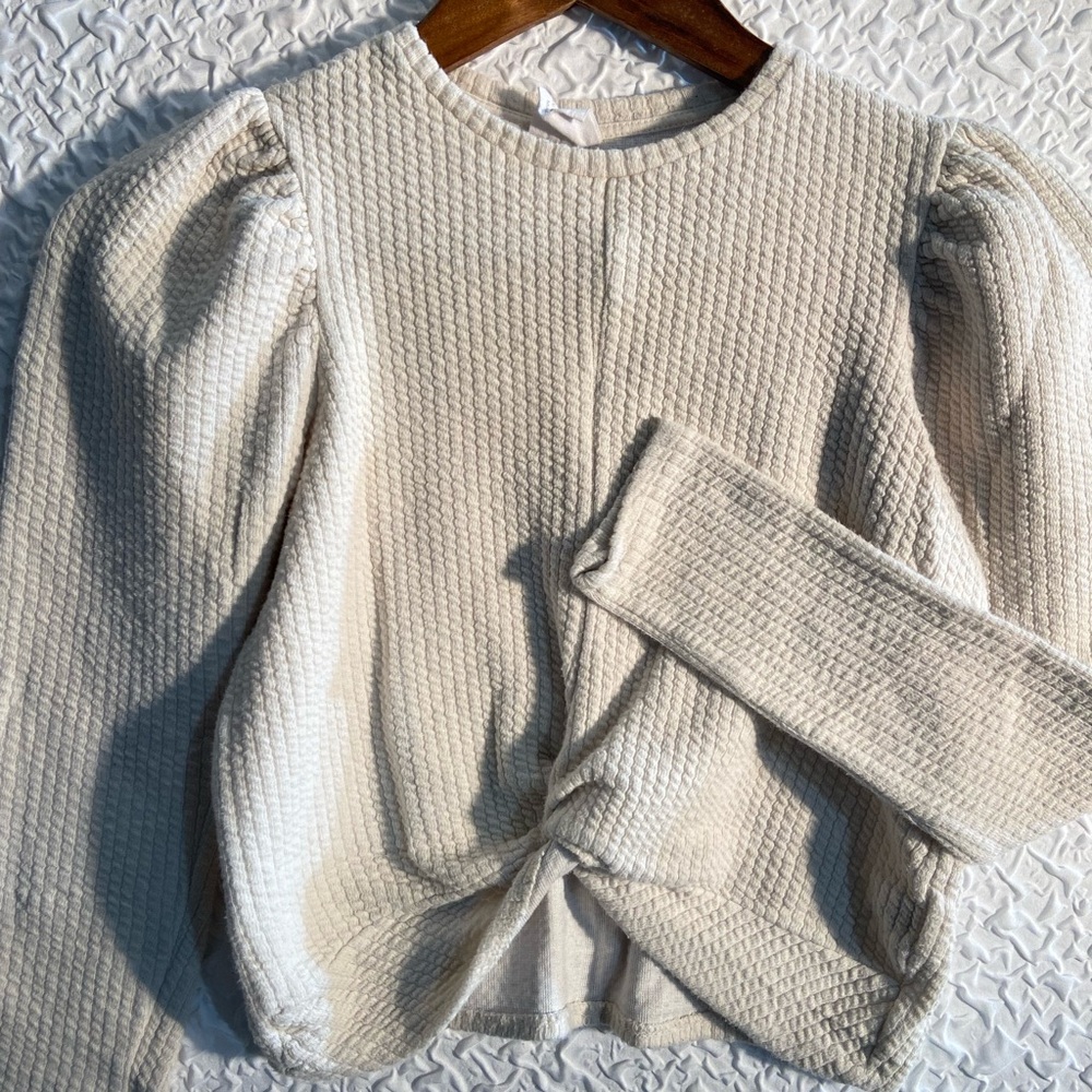 Zara Off-White Textured Top for girls size 8